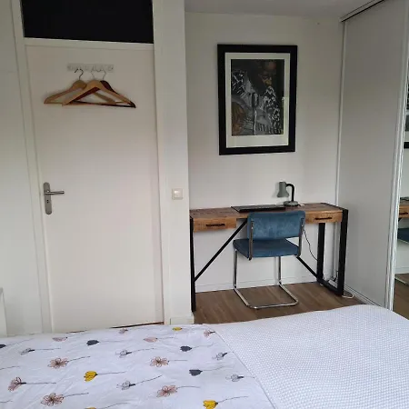 Johan's - Since 2014 Roofterrace And Cheap Parking Accommodatie bij particulieren