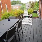 Johan's - Since 2014 Roofterrace And Cheap Parking