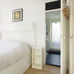 Accommodatie bij particulieren Johan's - Since 2014 Roofterrace And Cheap Parking