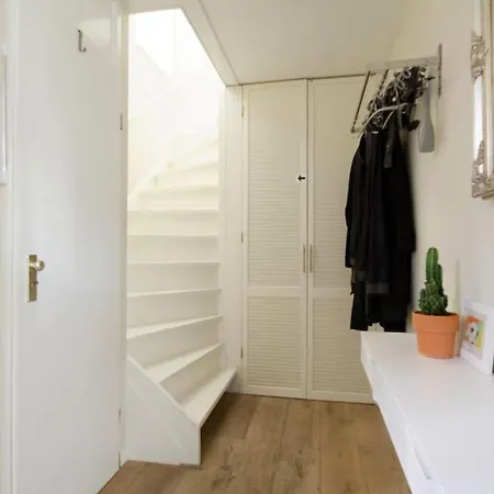 Johan's - Since 2014 Roofterrace And Cheap Parking Амстердам