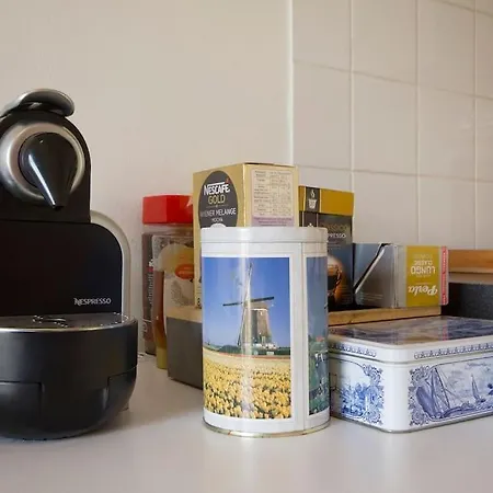 Johan's - Since 2014 Roofterrace And Cheap Parking *