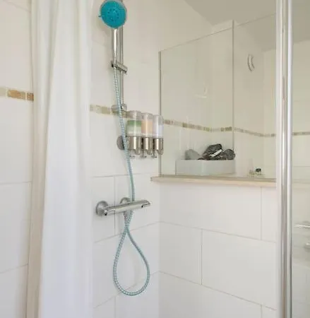 Johan's - Since 2014 Roofterrace And Cheap Parking