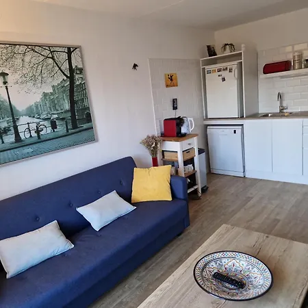 Johan's - Since 2014 Roofterrace And Cheap Parking Alloggio in famiglia