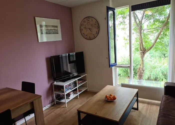 Johan's - Since 2014 Roofterrace And Cheap Parking