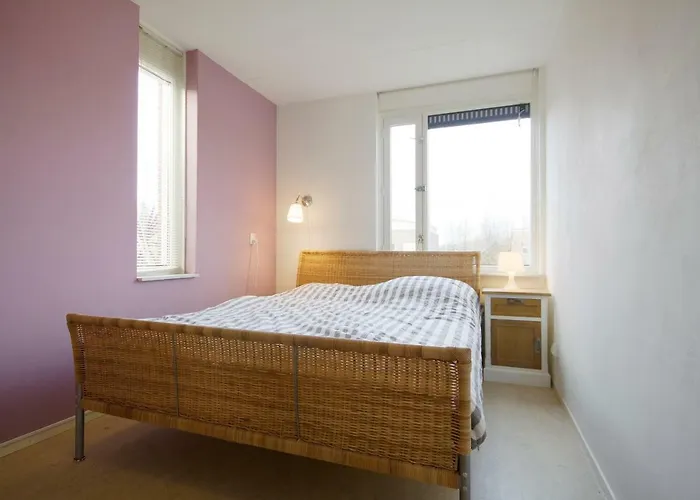 Johan's - Since 2014 Roofterrace And Cheap Parking