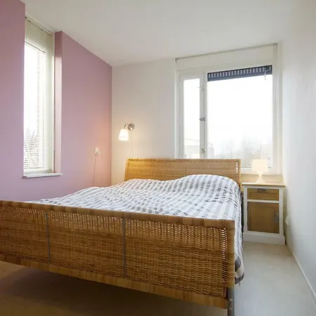 Johan's - Since 2014 Roofterrace And Cheap Parking