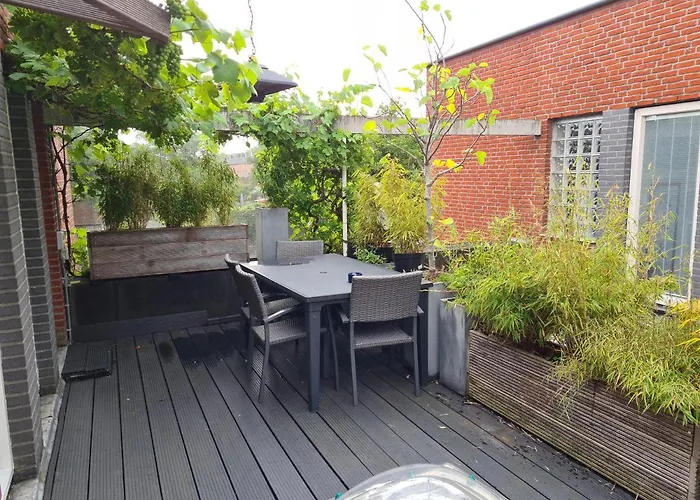 Johan's - Since 2014 Roofterrace And Cheap Parking