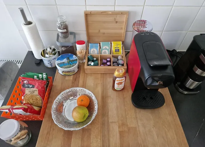 홈스테이 Johan's - Since 2014 Roofterrace And Cheap Parking 암스테르담